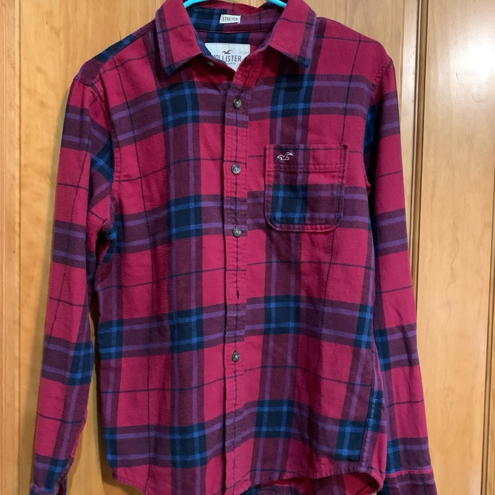 Hollister Red and Blue Plaid Long Sleeve Flannel